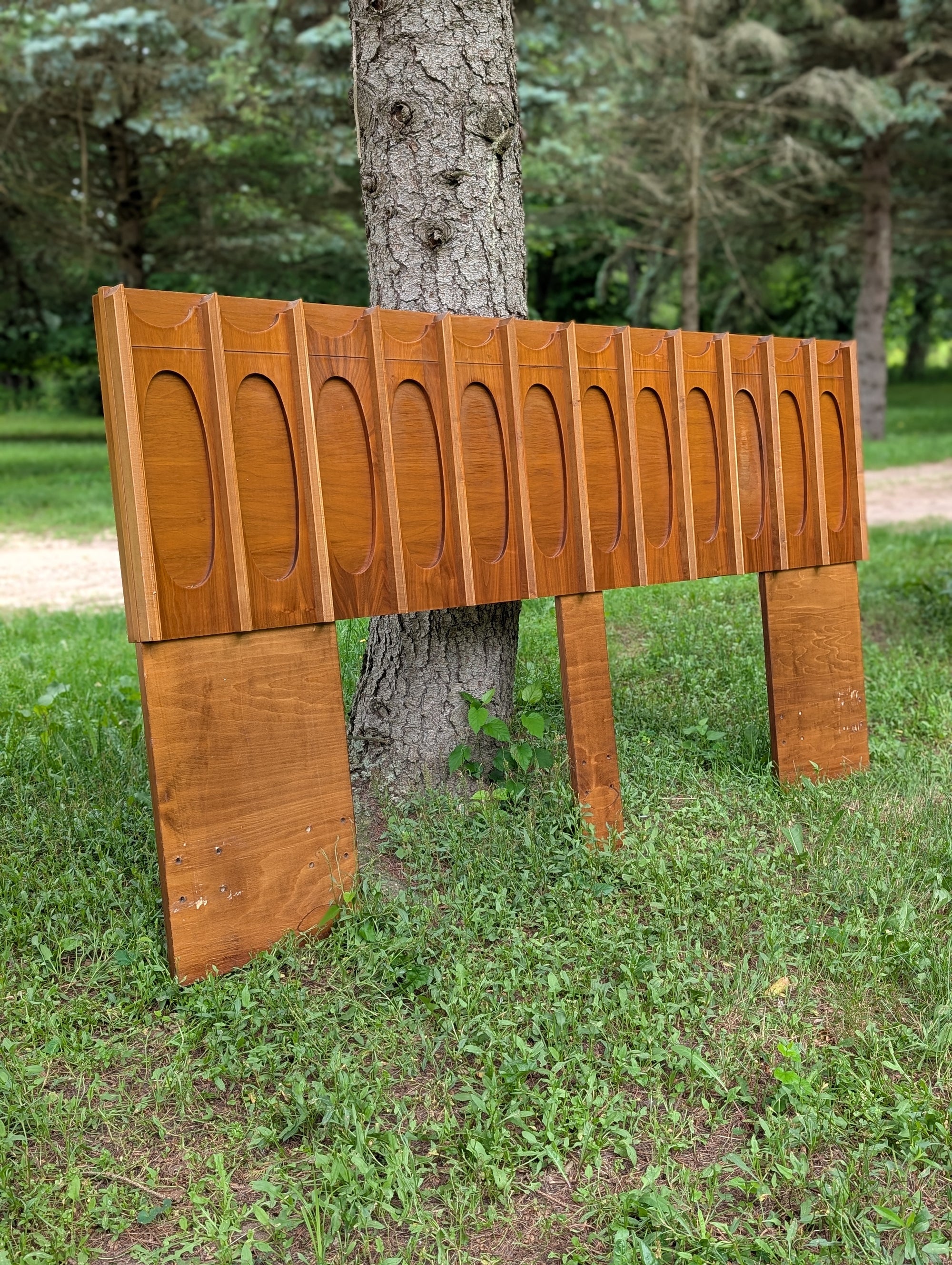 Tobago of Canada King-Size Brutalist Headboard