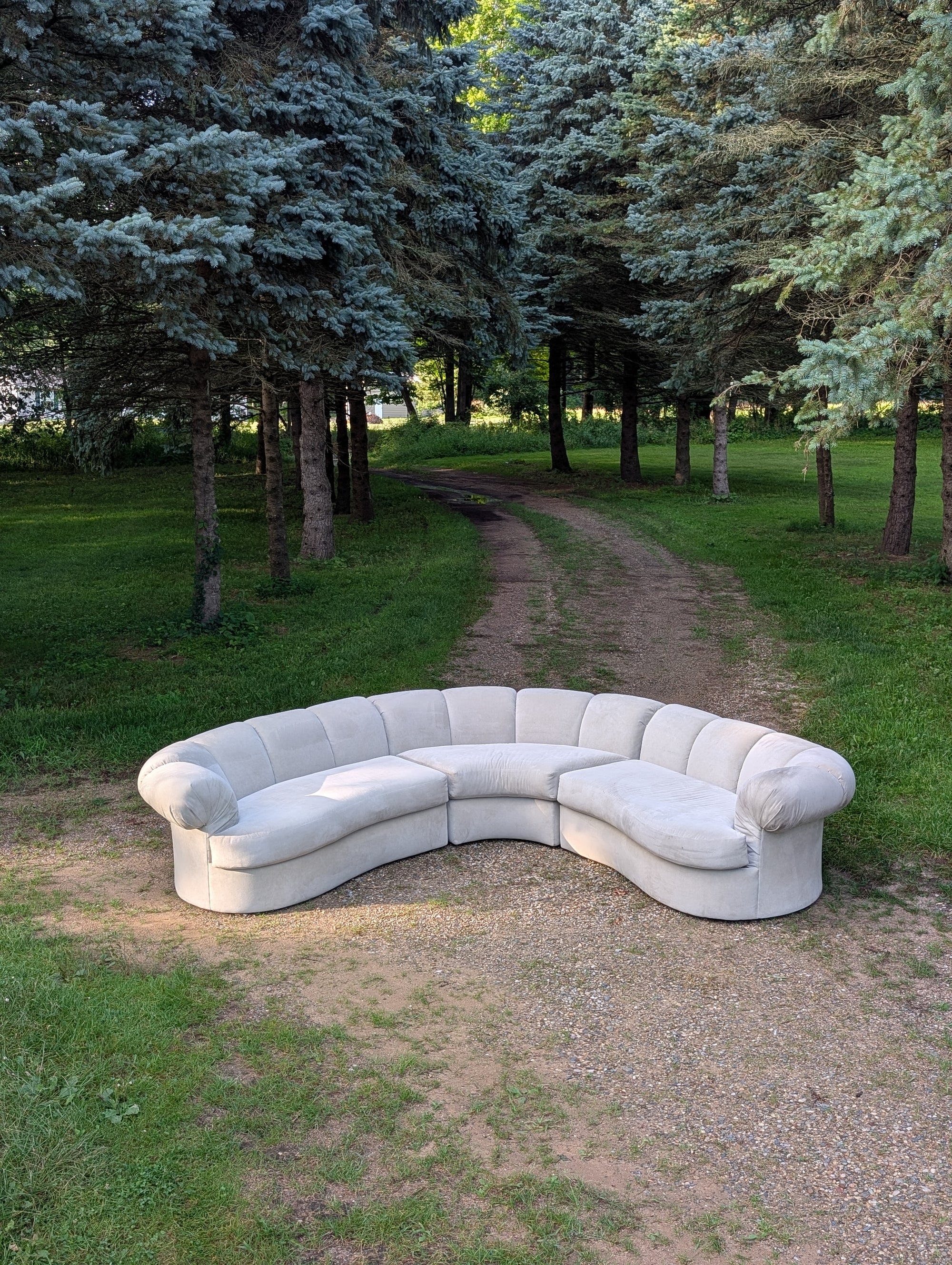 Vintage Modern Weiman Curved 3-Piece Sectional Sofa