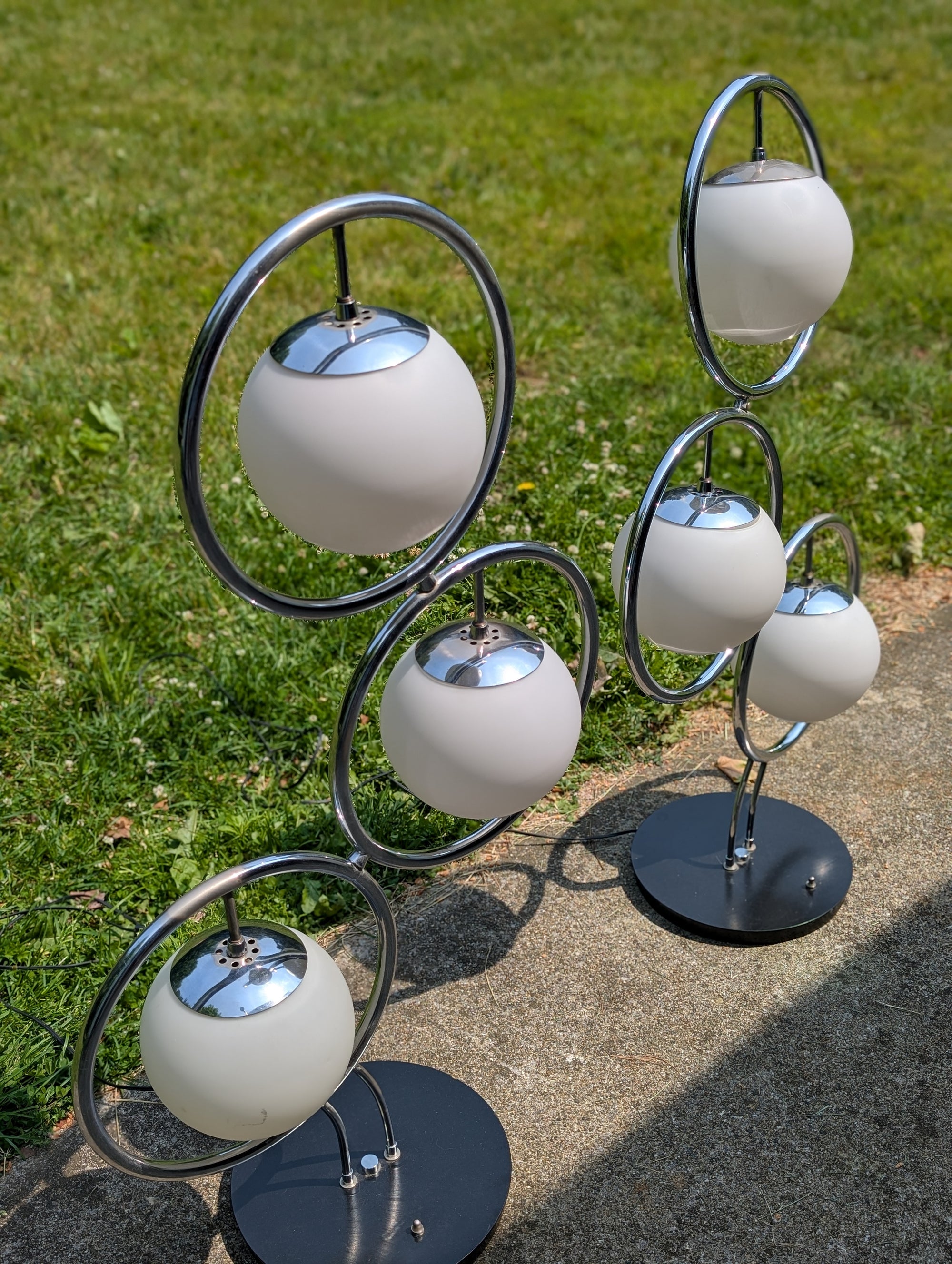 Vintage Space Age Chrome Lamp