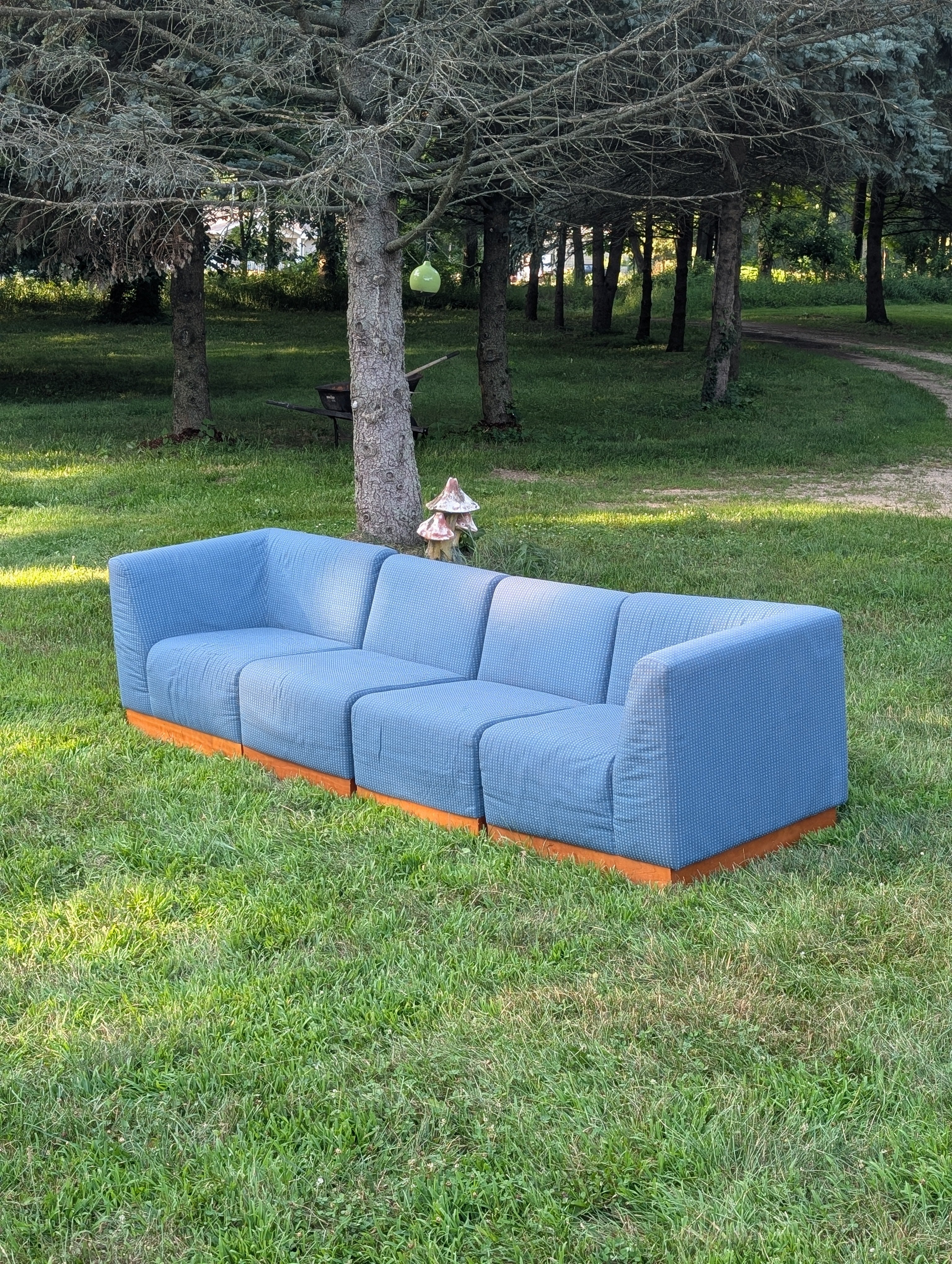 Vintage Modern 4-Piece Modular Sofa by iil Limited